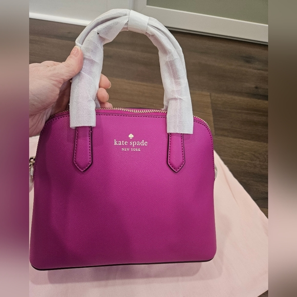 SOLD🔥NWT Kate Spade Schuyler Medium Baja Rose PVC Domed Satchel - Picture 5 of 14